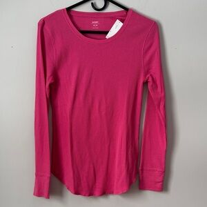 🆕 Old Navy Bright Pink Thermal Long Sleeve Top - size medium